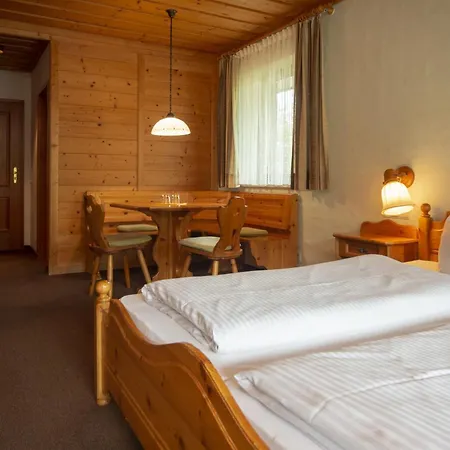 Seehotel Weissensee Hotel 2*
