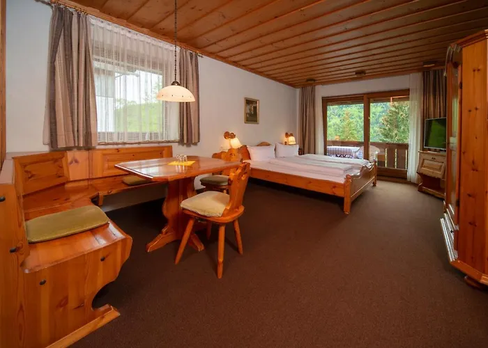 Seehotel Weissensee Hotell