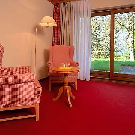 Seehotel Weissensee 福森