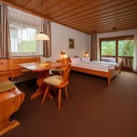 Seehotel Weissensee Hotel